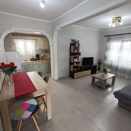 Appartement Spiros Full House In Marathias Extérieur photo